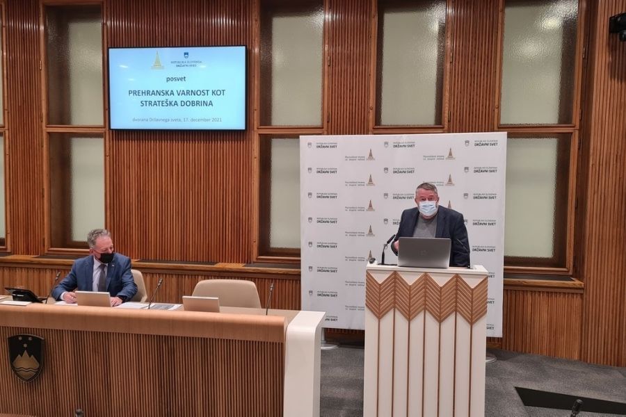 Ciril Smrkolj, nekdanji kmetijski minister. Vir slike: Skledar TV. Foto: Milan Skledar.