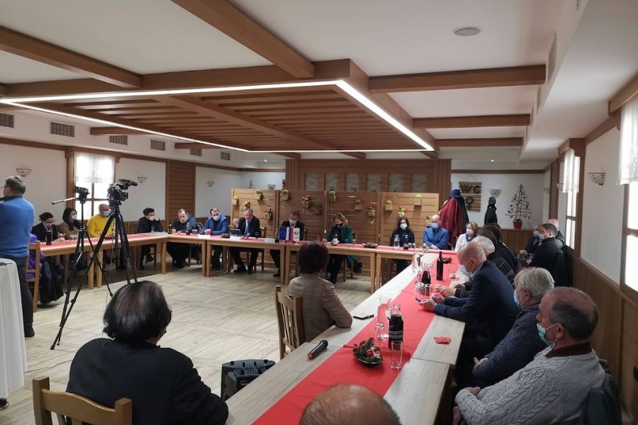 Drugo srečanje predstavnikov Povežimo Slovenijio v Škofji Loki. Vir slike: PoS.