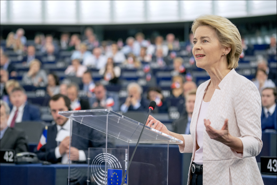Ursula von der Leyen, predsednica evropske komisije. Vir slike: EU parlament.