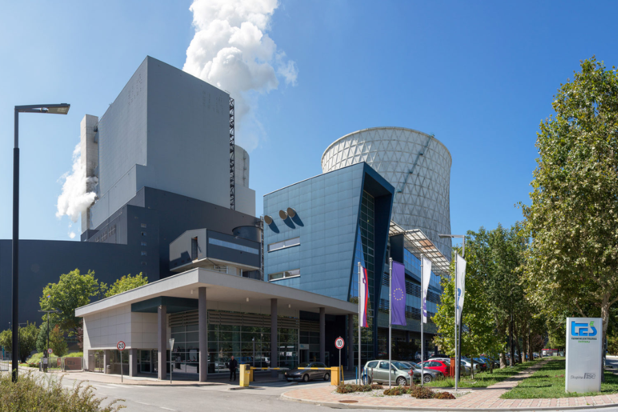 Zgradbe termoelektrarne Šoštanj. Vir slike: TEŠ.