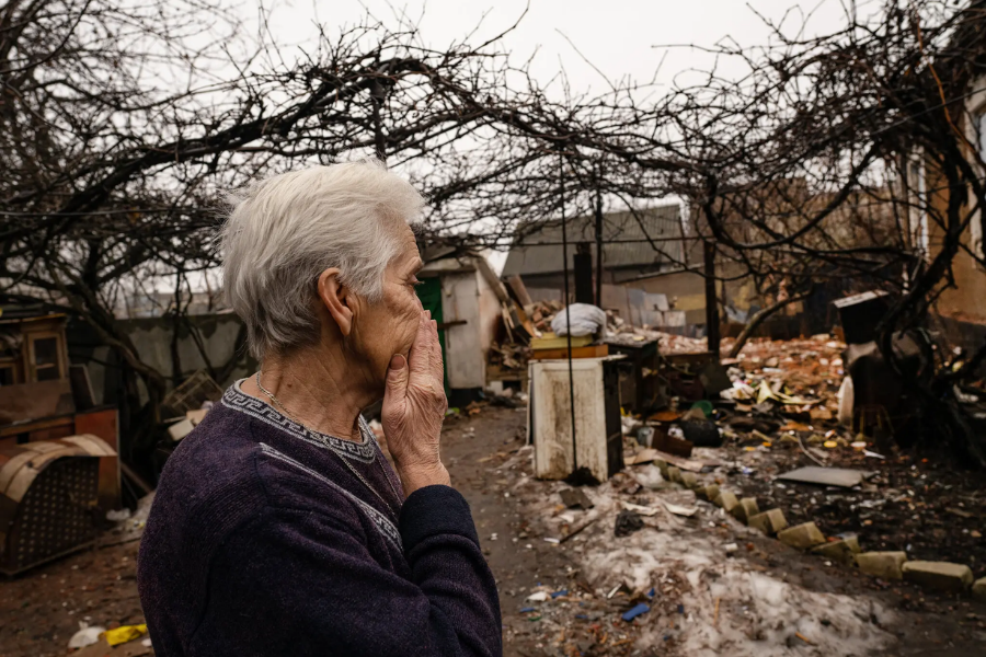 Največkrat so žrtve obstreljevanja med Ukrajino in separatisti prav civilisti. Vir slike: NYT.