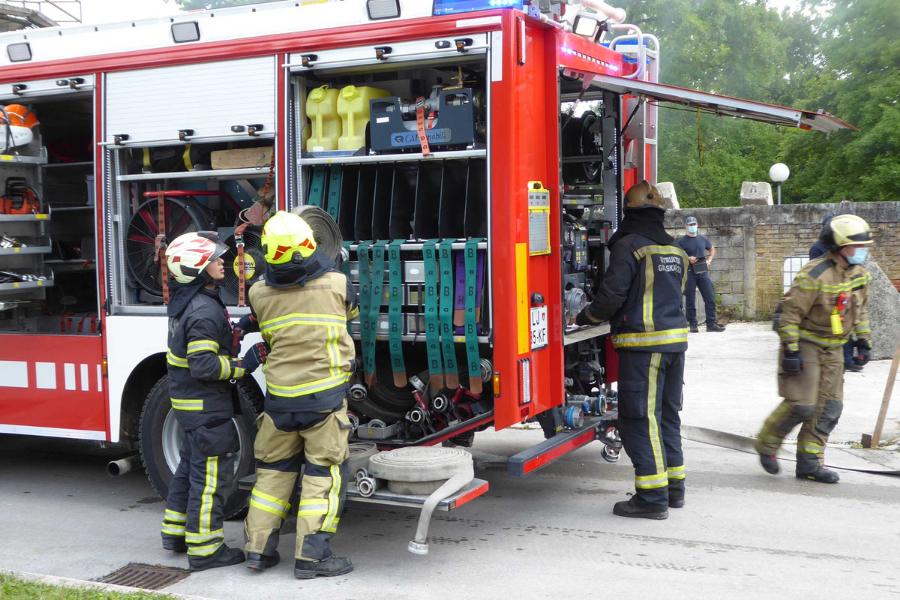 V lanskem letu je največ klicev zabeležil regijski center v Ljubljani s 129 tisoč klici. Vir slike: GOV SI.