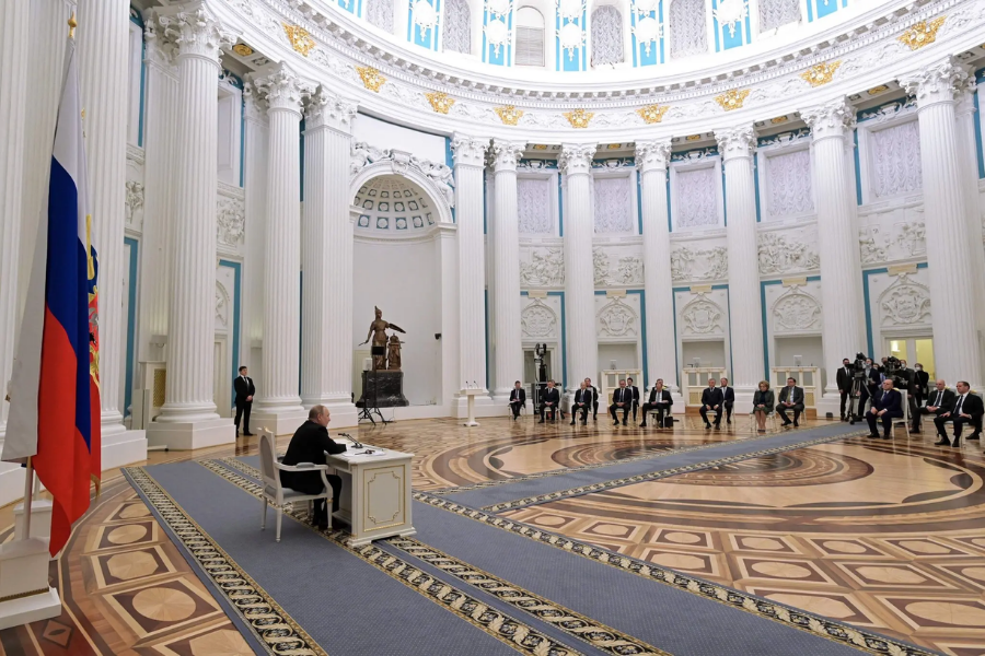 Ruski predsednik Putin med nagovorom. Vir slike: Agence France-Presse.