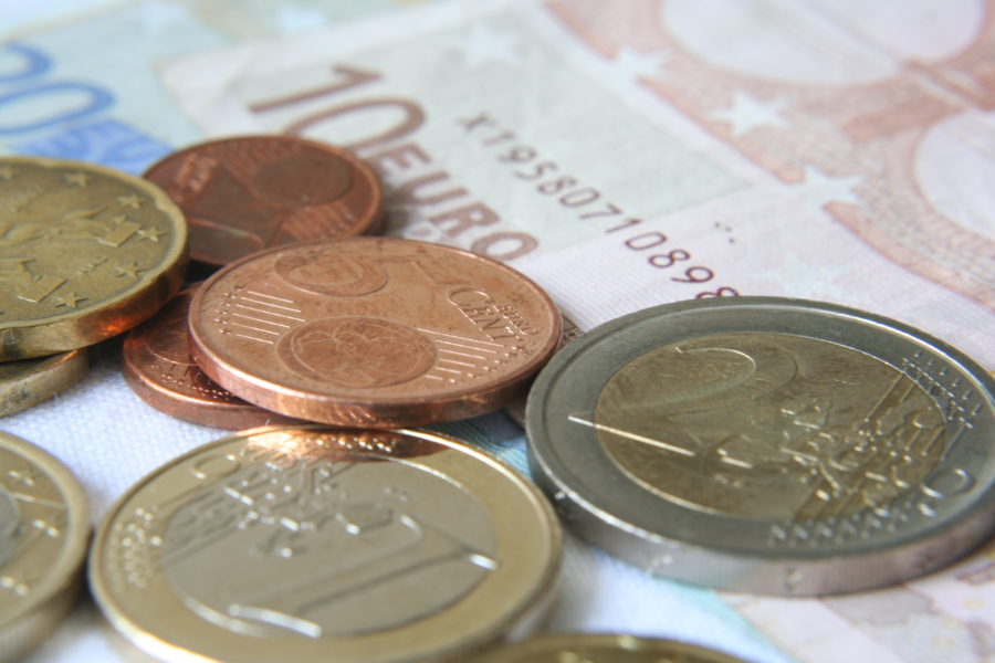 V naslednjih mesecih lahko pričakujemo vrh inflacije. Vir slike: Canva.
