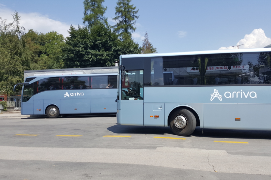 Bistvena sprememba je, da je pri vsaki vrsti vozovnice določena zgornja oziroma maksimalna cena vozovnice. Vir slike: Arriva.