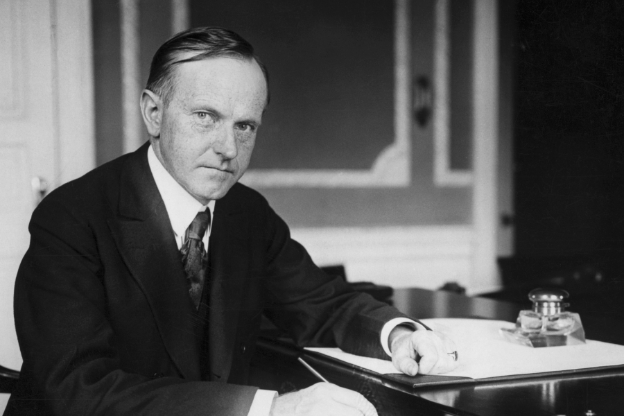 Slovenec. Calvin Coolidge je ZDA predsedoval od 1923 do 1929. Vir slike: History.