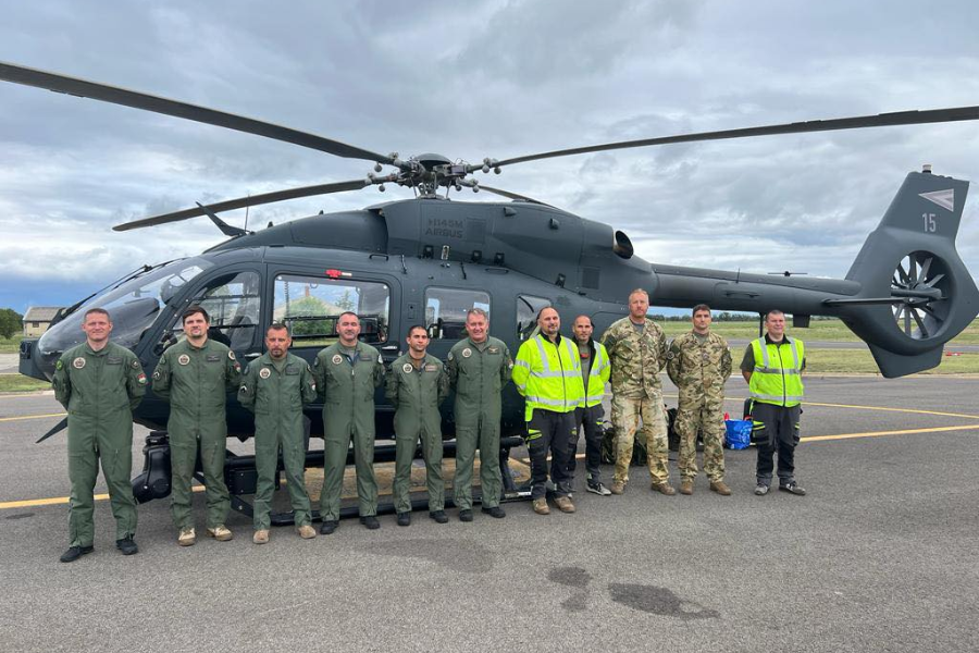 Pomoč s helikopterji je zagotovilo šest držav. Vir slike: Hungary Today.