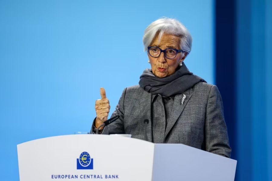 Obrestne mere. Predsednica ECB Christine Lagarde na novinarski konferenci. Vir slike: Reuters.