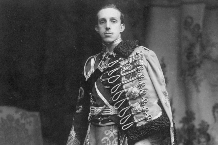 Slovenec. Alfonso XIII, ki je kot kralj Španije vladal do leta 1931. Vir slike: Britannica.