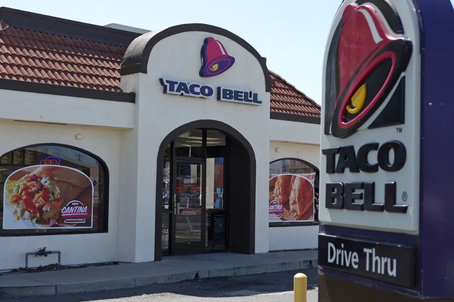 Restavracija Taco Bell v Richmondu, Kalifornija. Vir slike: Getty.